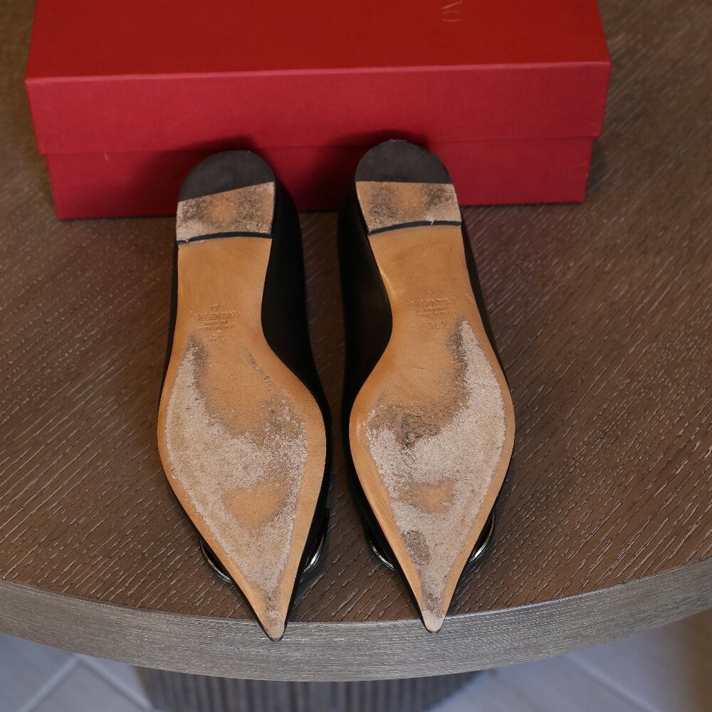 Black Valentino Garavani VLOGO Pointed Toe Ballet Flat - Picture 4 of 11
